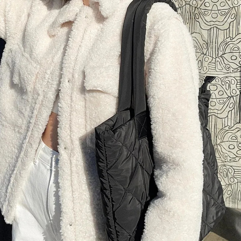 Manteau d'hiver blanc chic