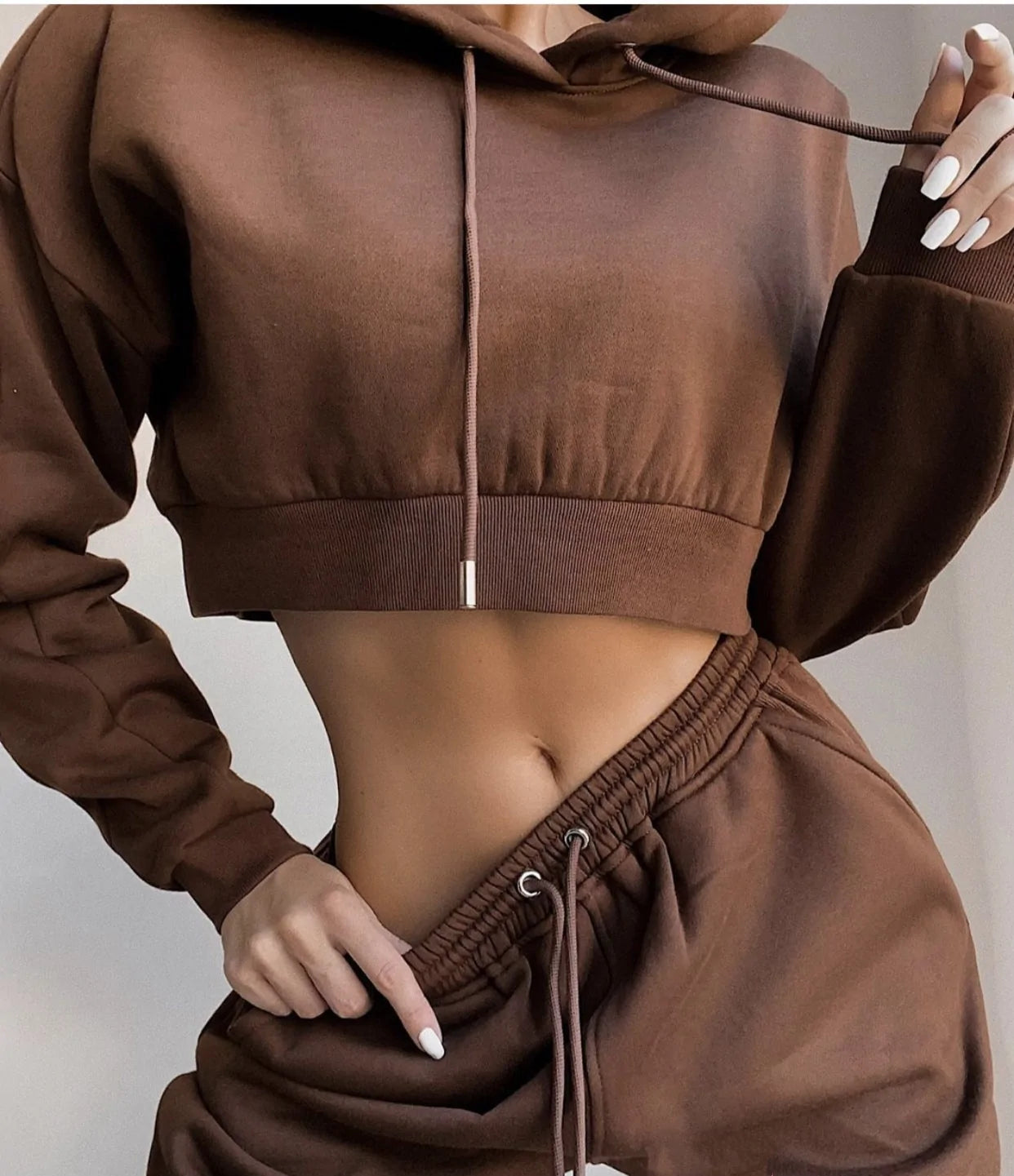 Survêtement d'hiver décontracté pour femmes : ensemble capuche et pantalon de jogging